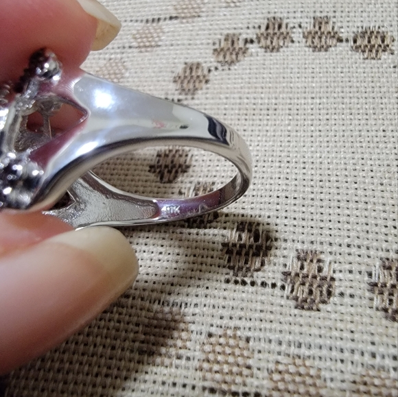 Unique Skull and Crossbones Black n White Diamond White Gold Ring size 7 - Picture 8 of 10